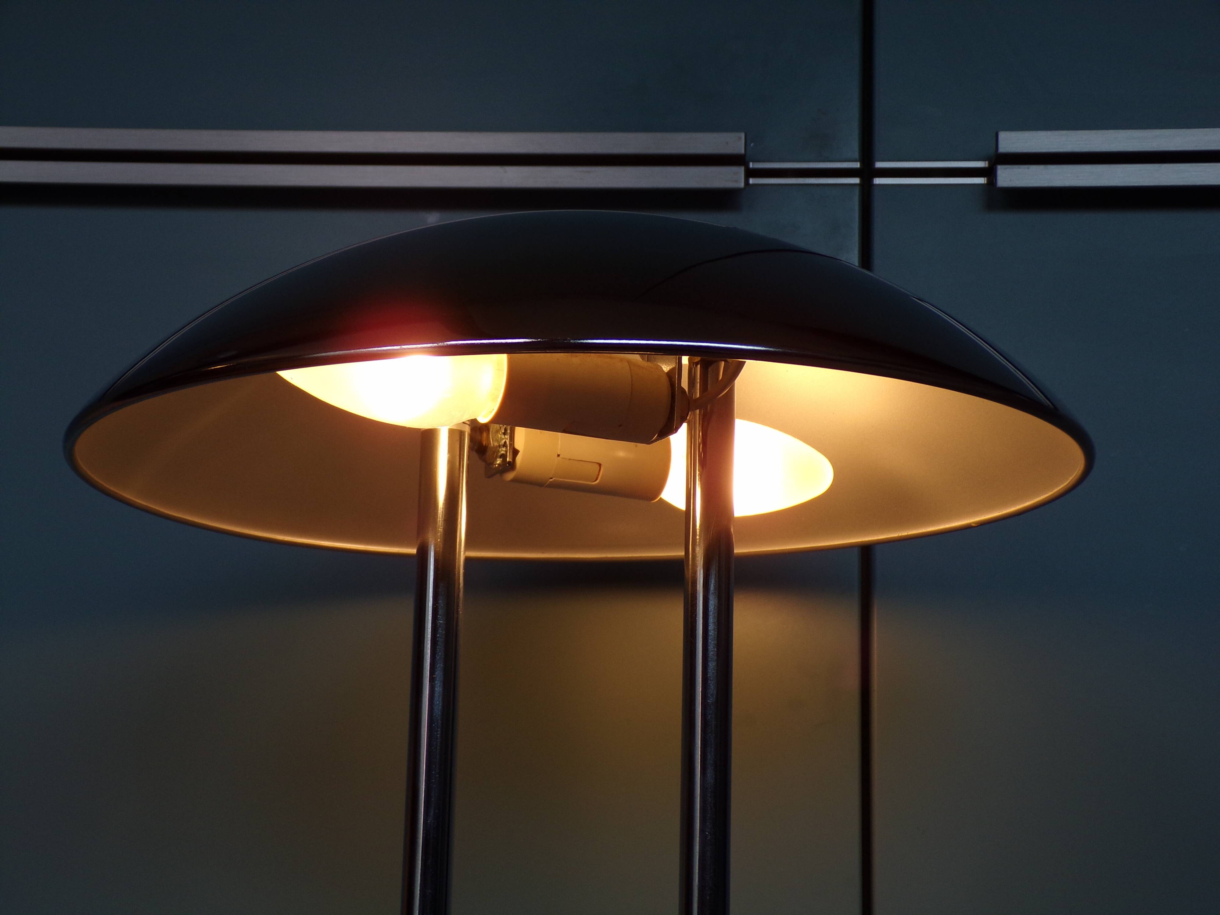 Mushroom lamp by Robert Sonneman for Ikea