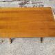 Table basse style bateau en acajou blond