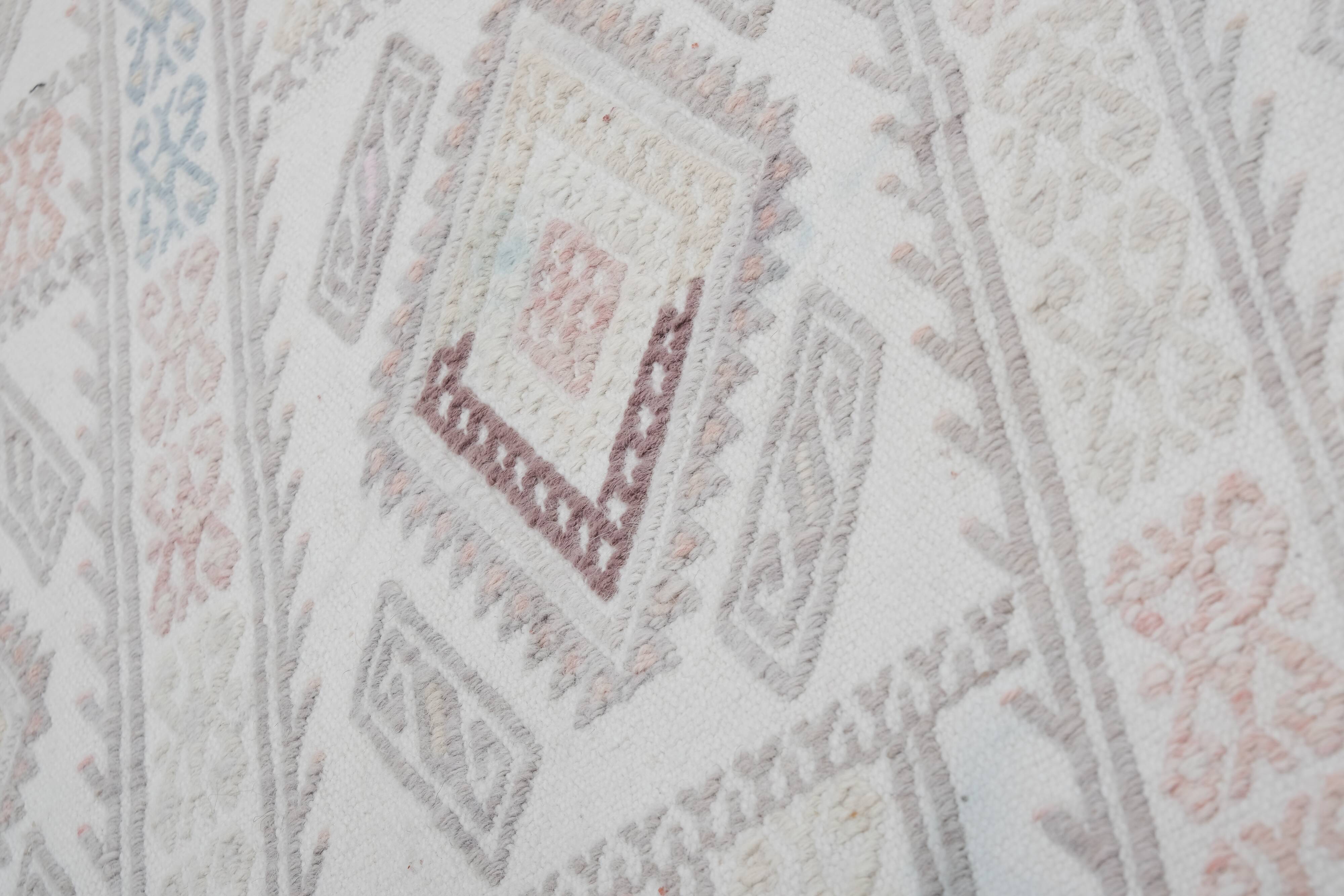 Vintage Turkish rug from Oushak, hand-woven 156x216 cm
