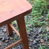 Low workshop stool