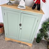 Armoire parisienne