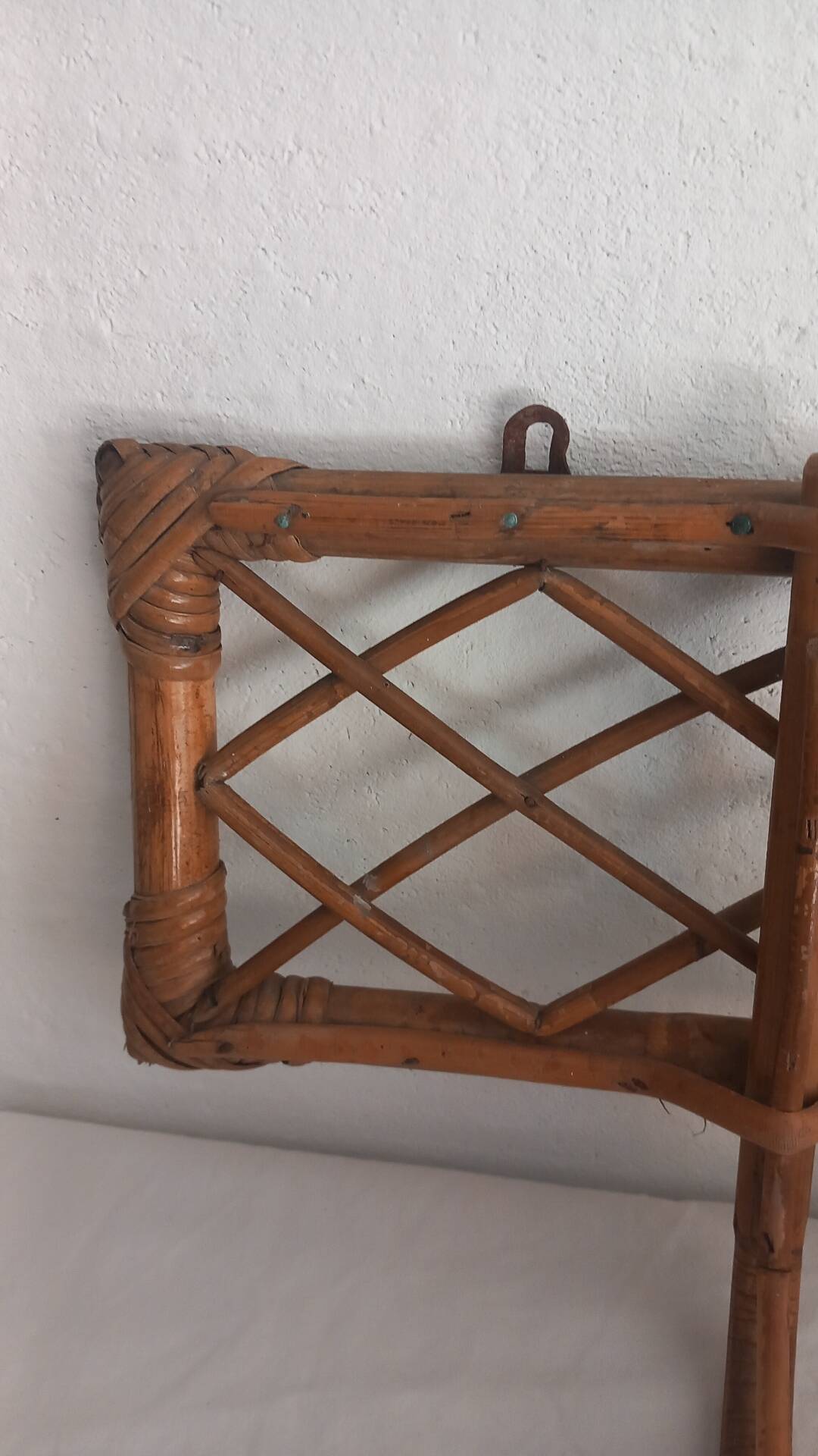 Vintage wall coat rack in rattan and bamboo – 1960s/70s