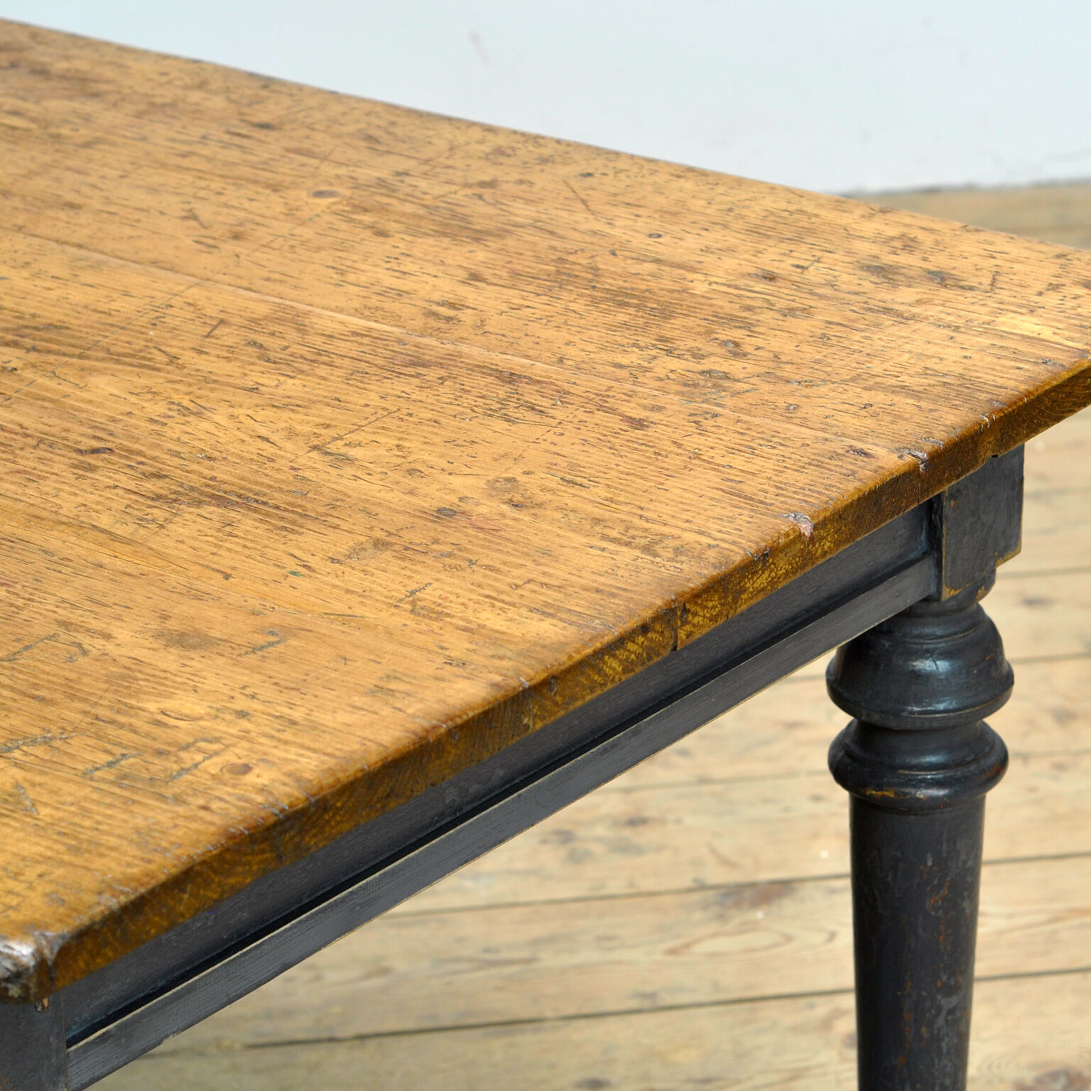 Pine farmers table, 1900's