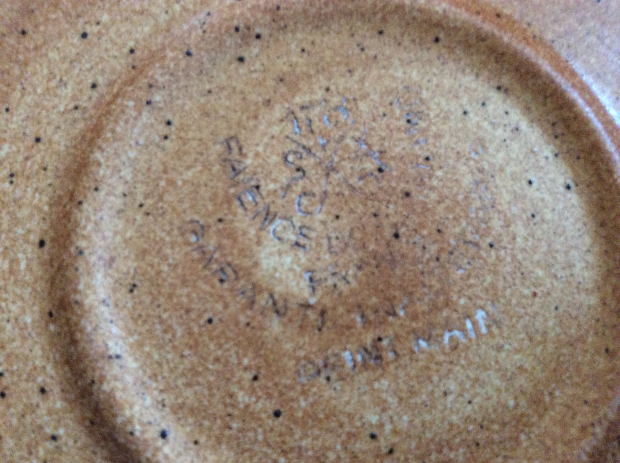 Series of 10 flat sandstone plates