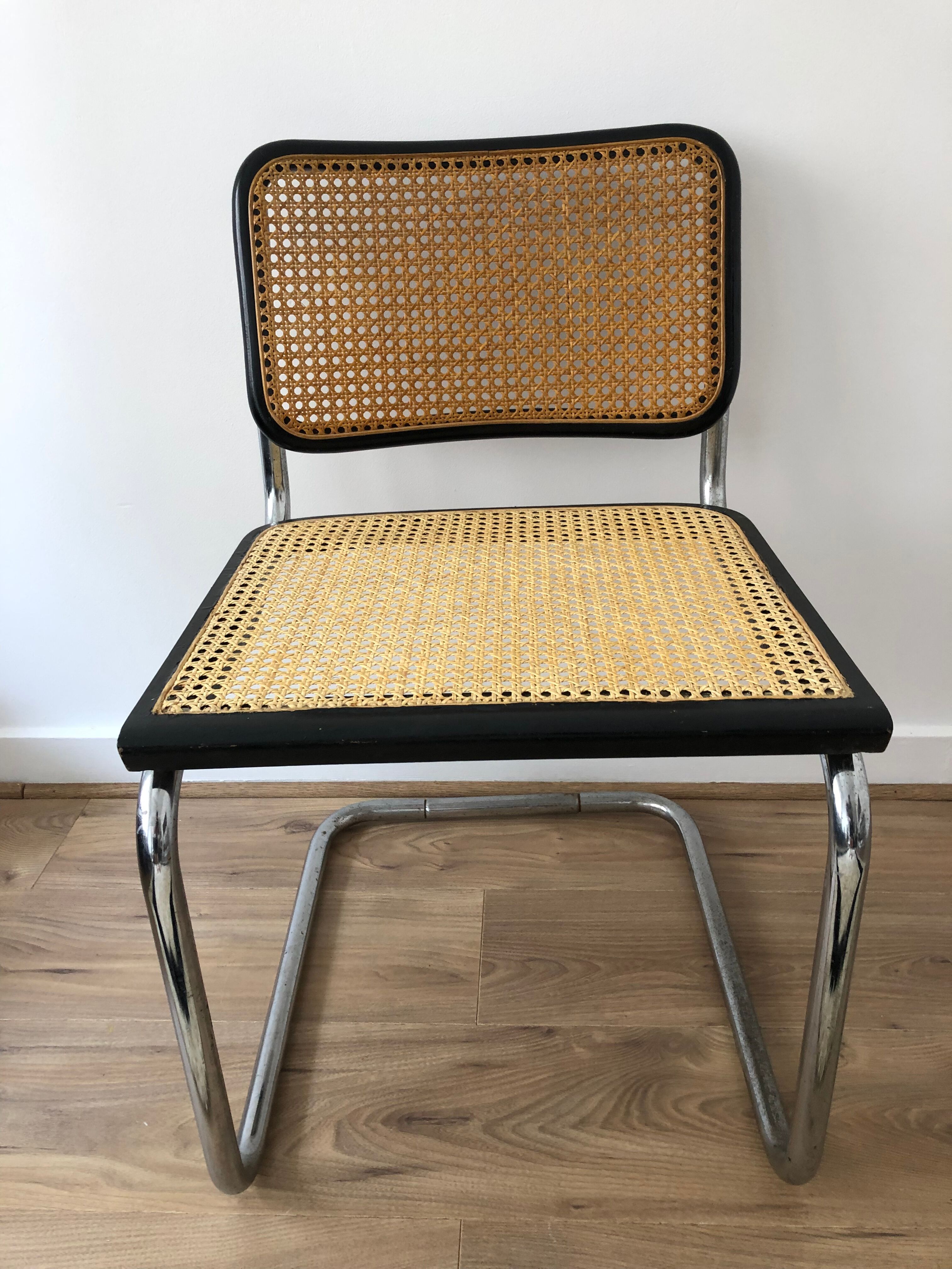 Marcel Breuer Cesca B32 black chair