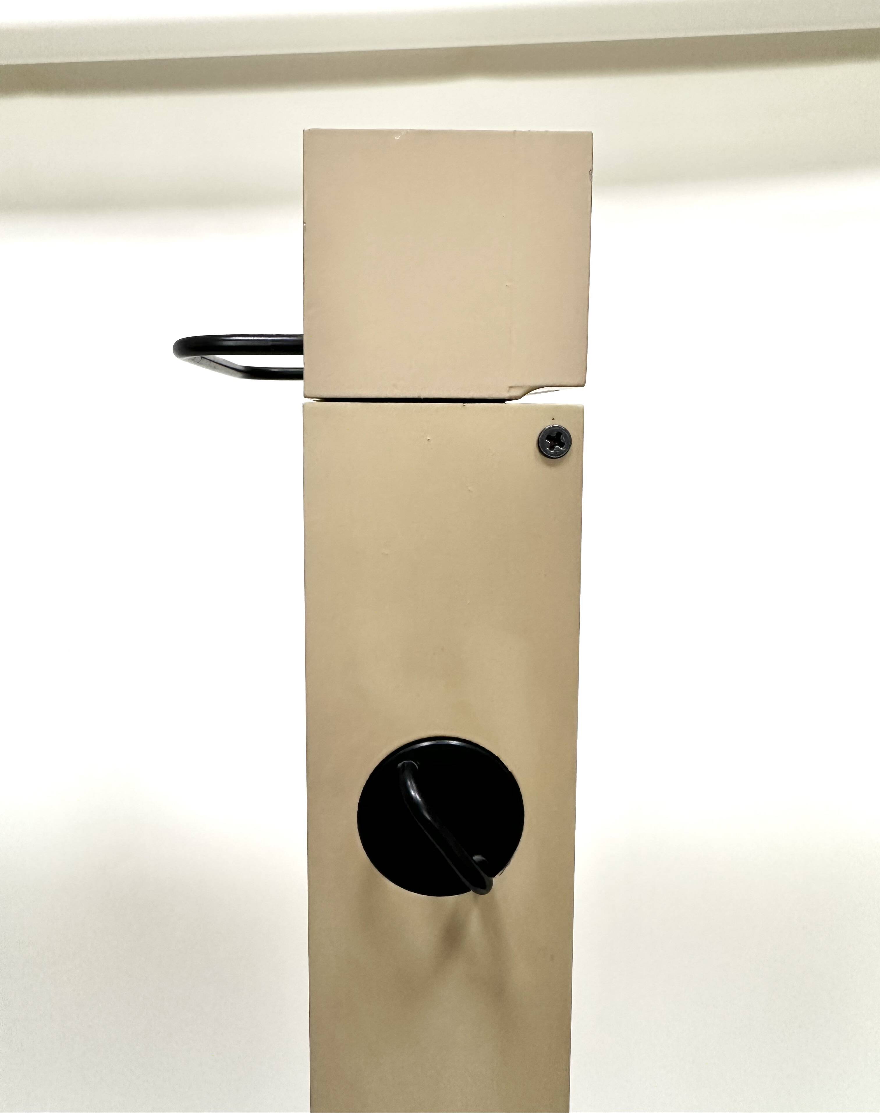 "Zagar" Halogen Floor Lamp, First Model in Metal by Silvio Carpani for Stilnovo, Italy 1978