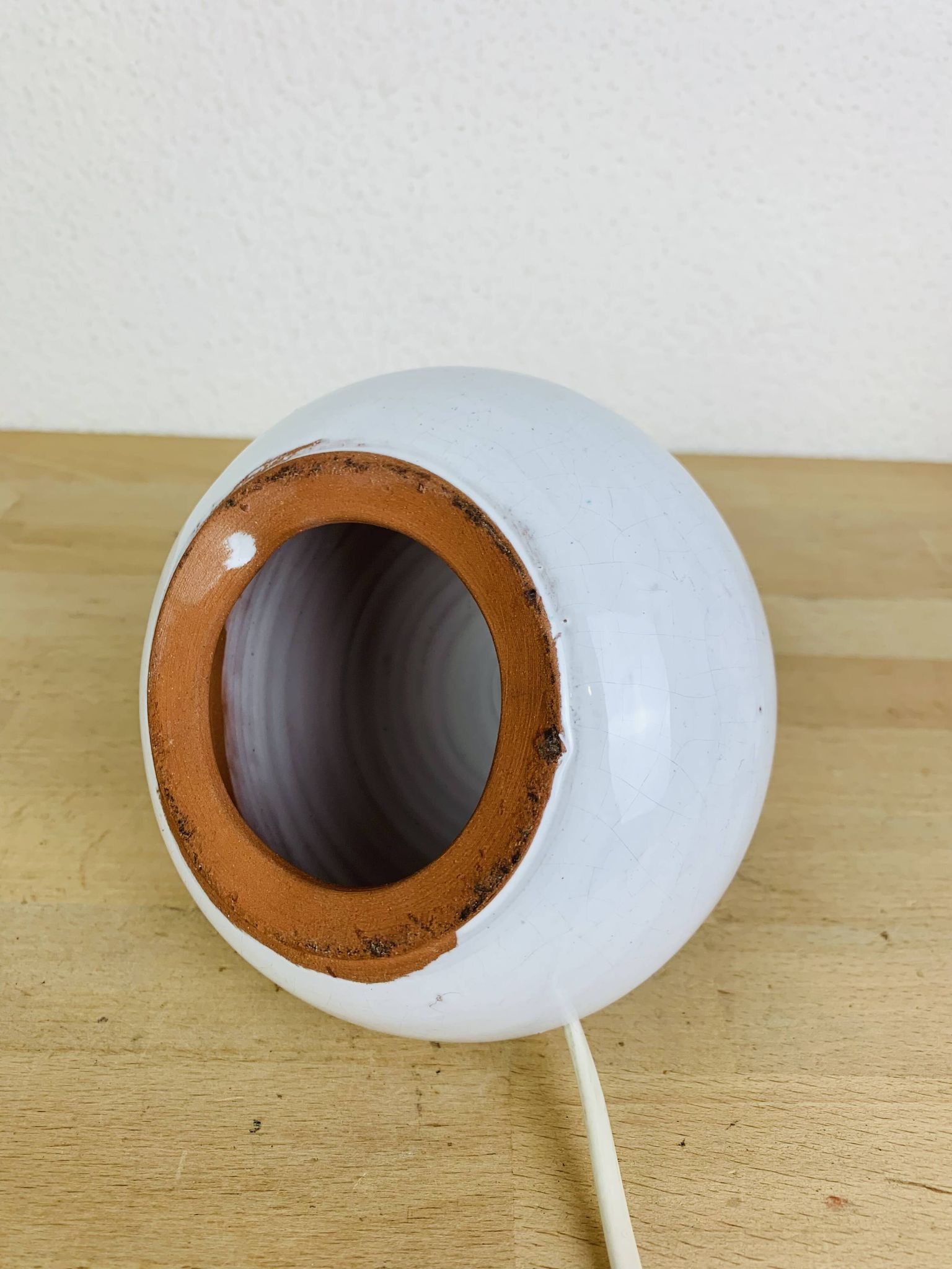 Lampe figue céramique blanche vintage, fleurs séchées, années 70