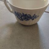 Vintage coffee cups blue decor