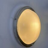 Vintage modernist Perzel wall lamp, chrome and holophane glass, France 1930