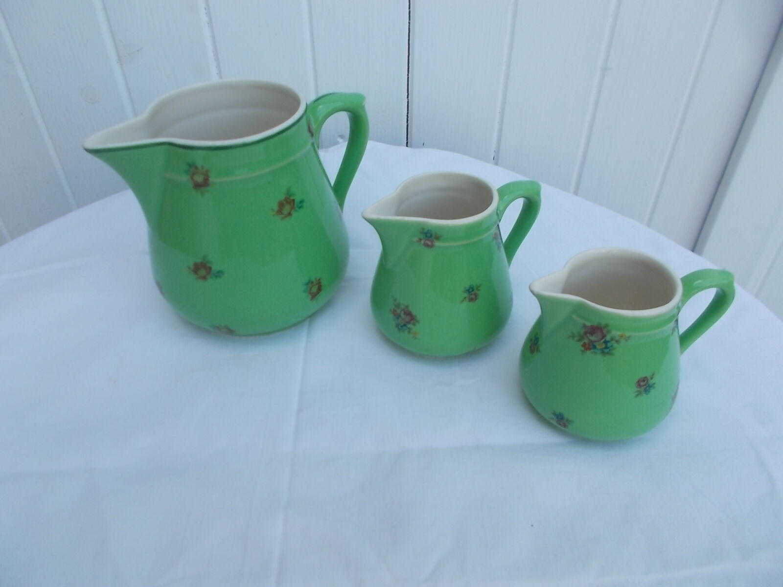 Set 3 pitchers