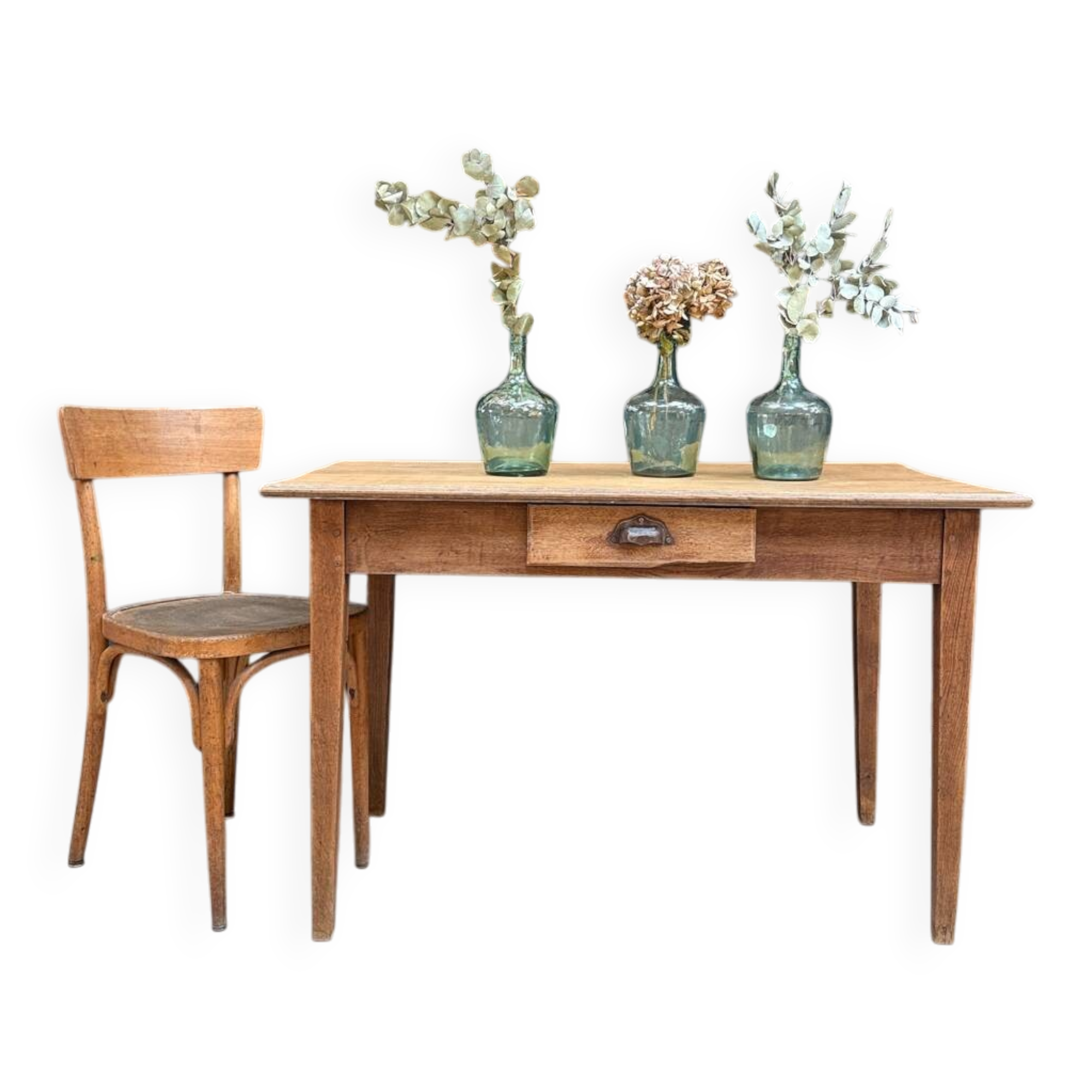 Small farmhouse table (renovated)