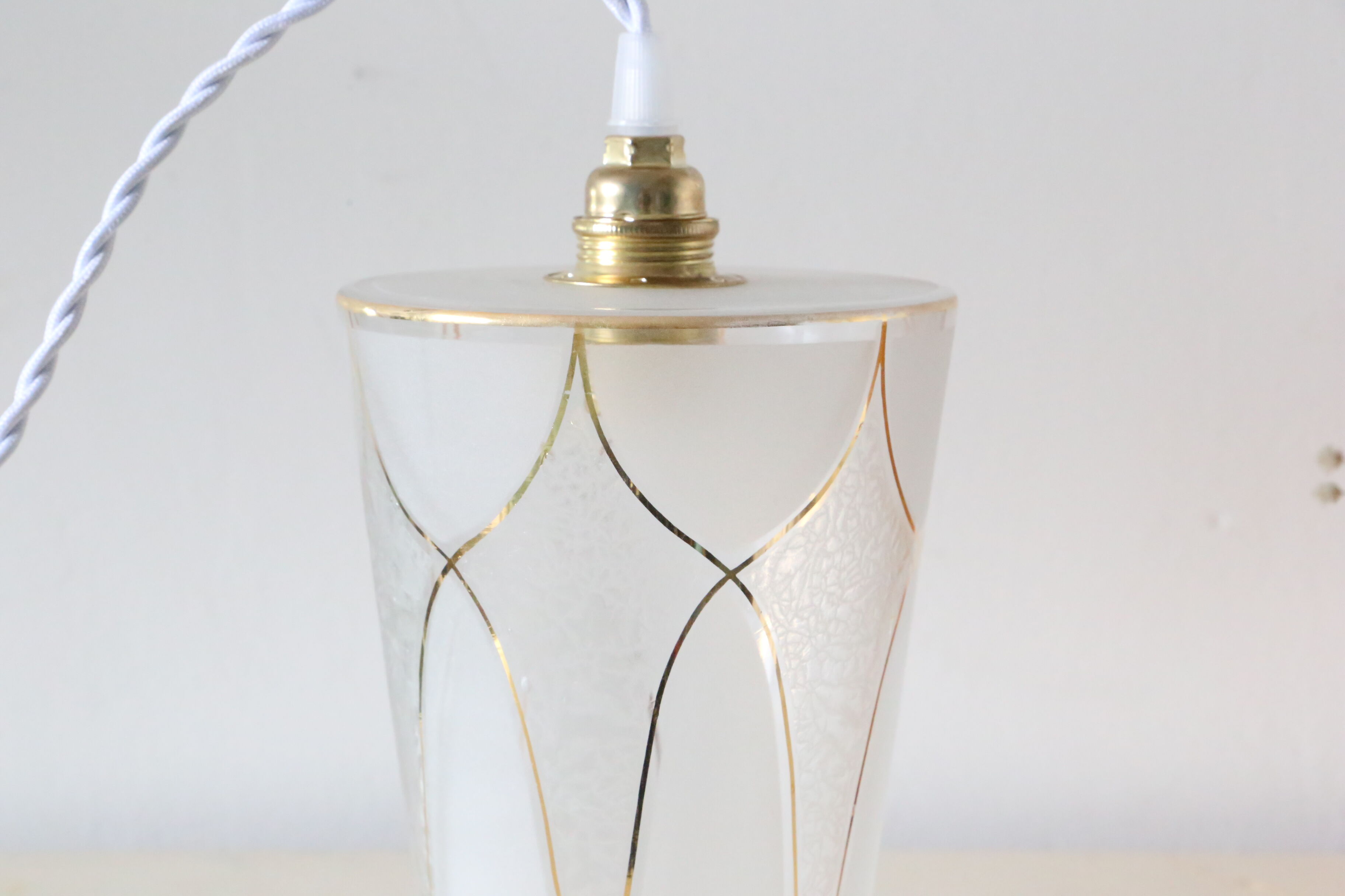 Frosted hanging lamp, vintage