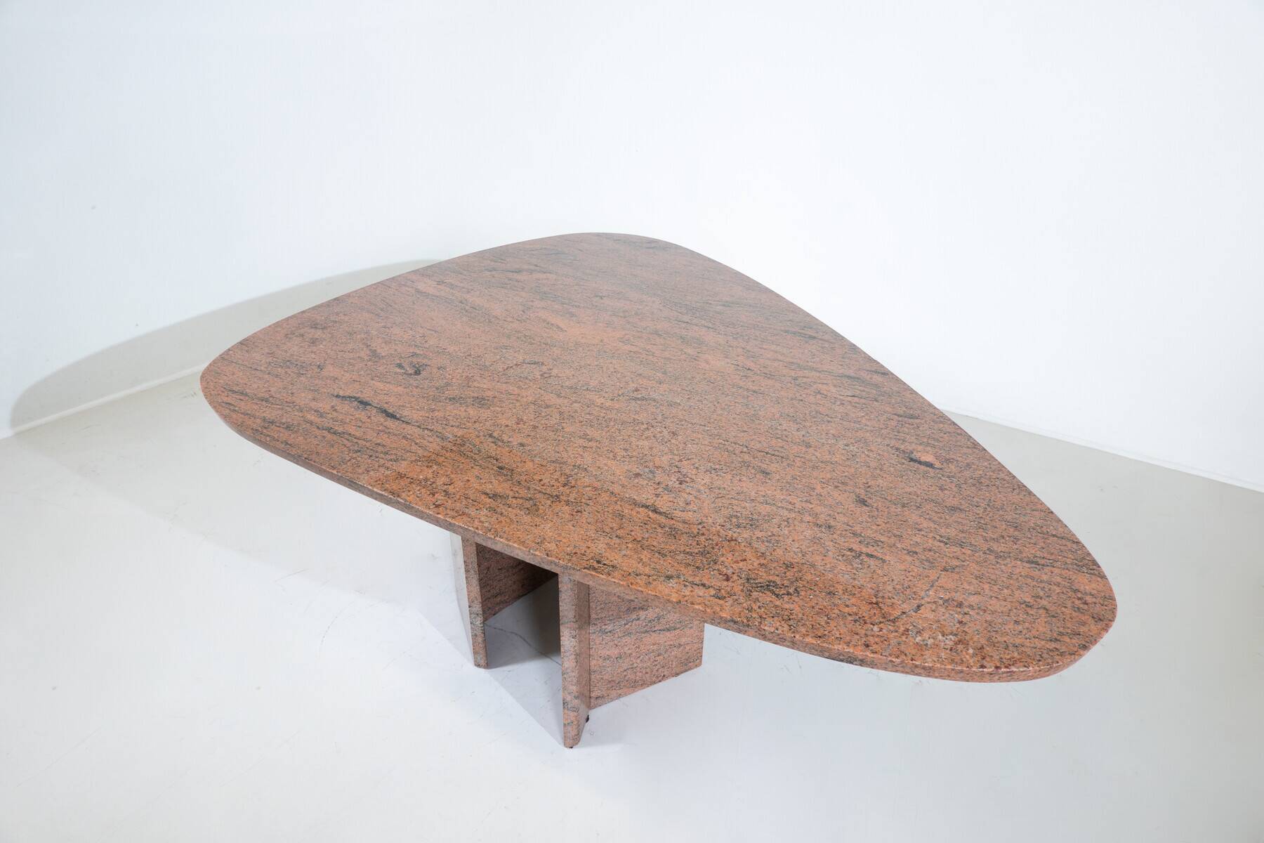 “Rhea” dining room table by Willy Ballez, 1970