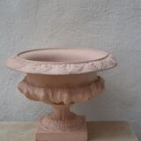 Medici vase in cast iron