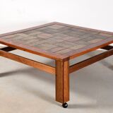 Scandinavian coffee table in rosewood and ceramic