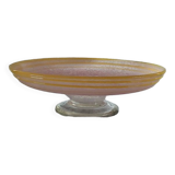 coupe en verre mouchetée rose avec liseré jaune