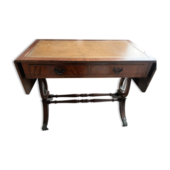 English desk in mahogany wood