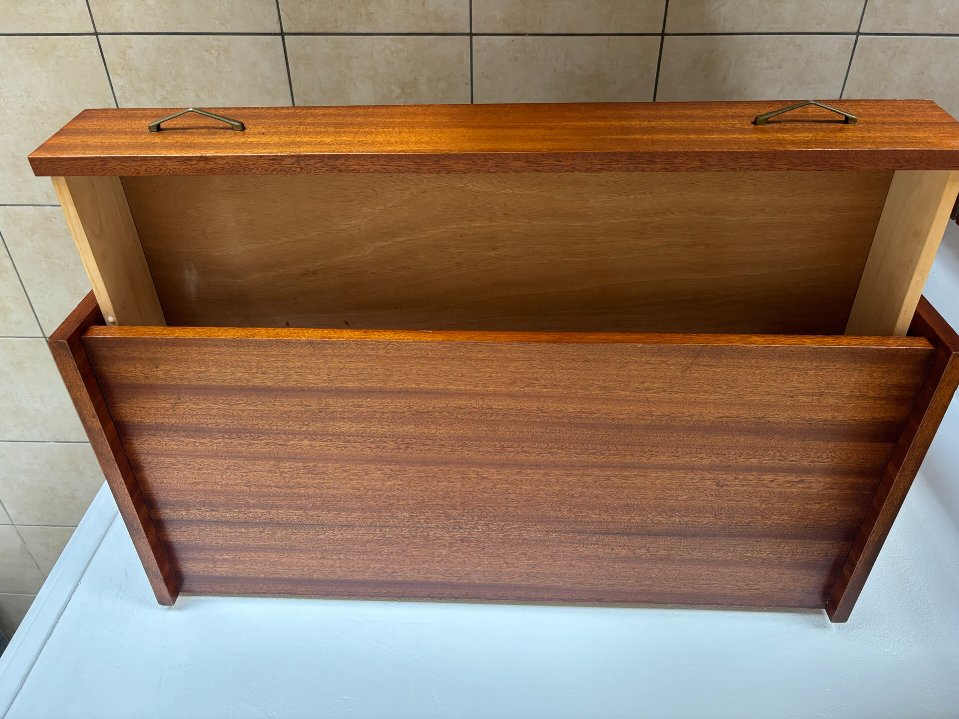 Vintage oak chest of drawers