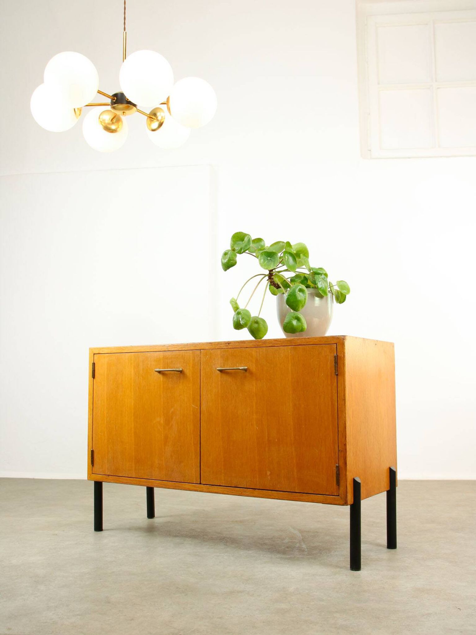 Buffet scandinave moderne du milieu du siècle, années 1960