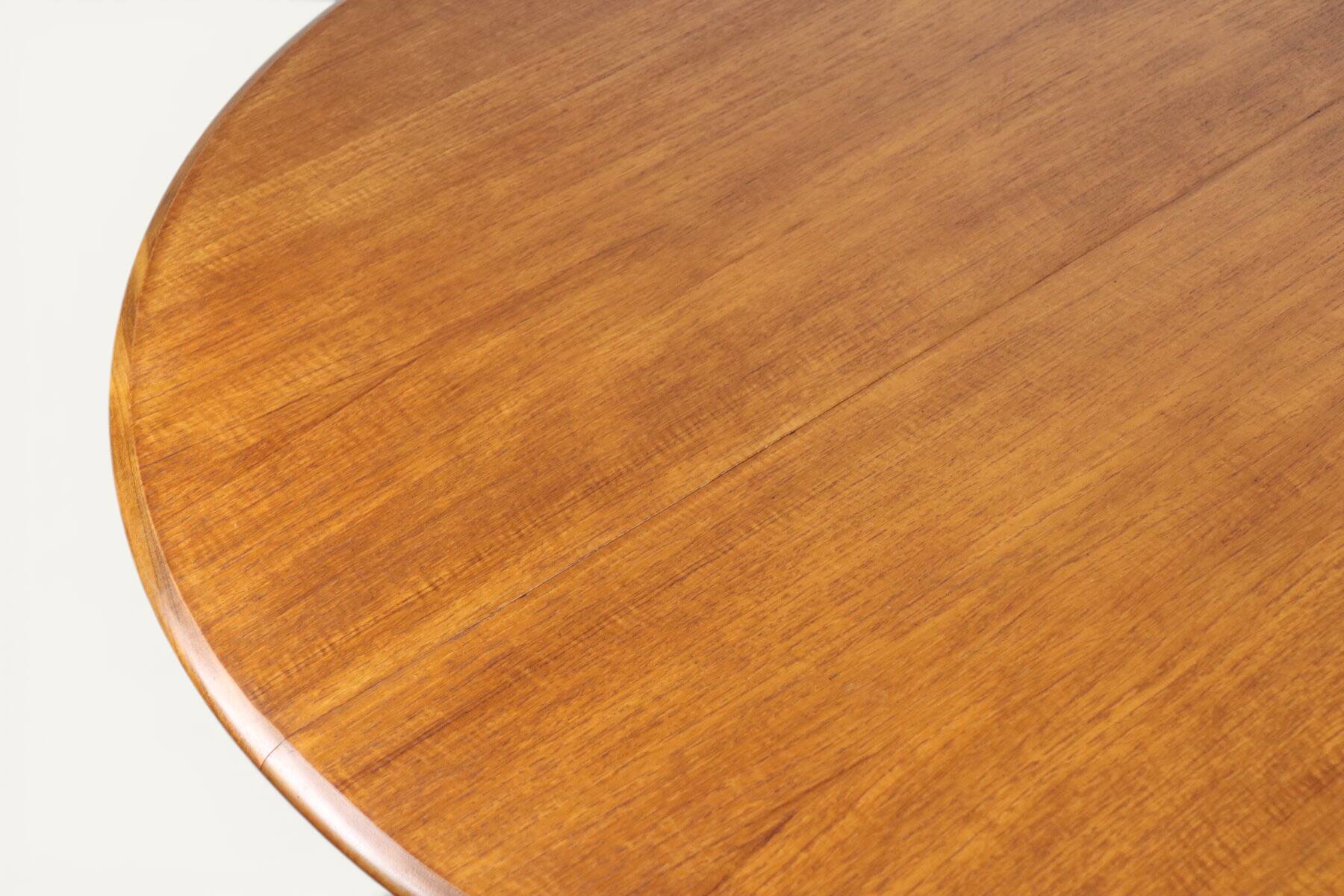 Scandinavian extendable dining table in teak - 1960s