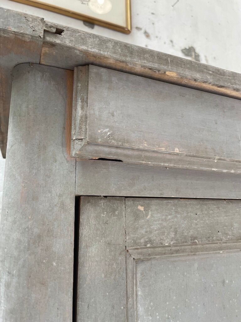 Confectioner furniture loom gray blue