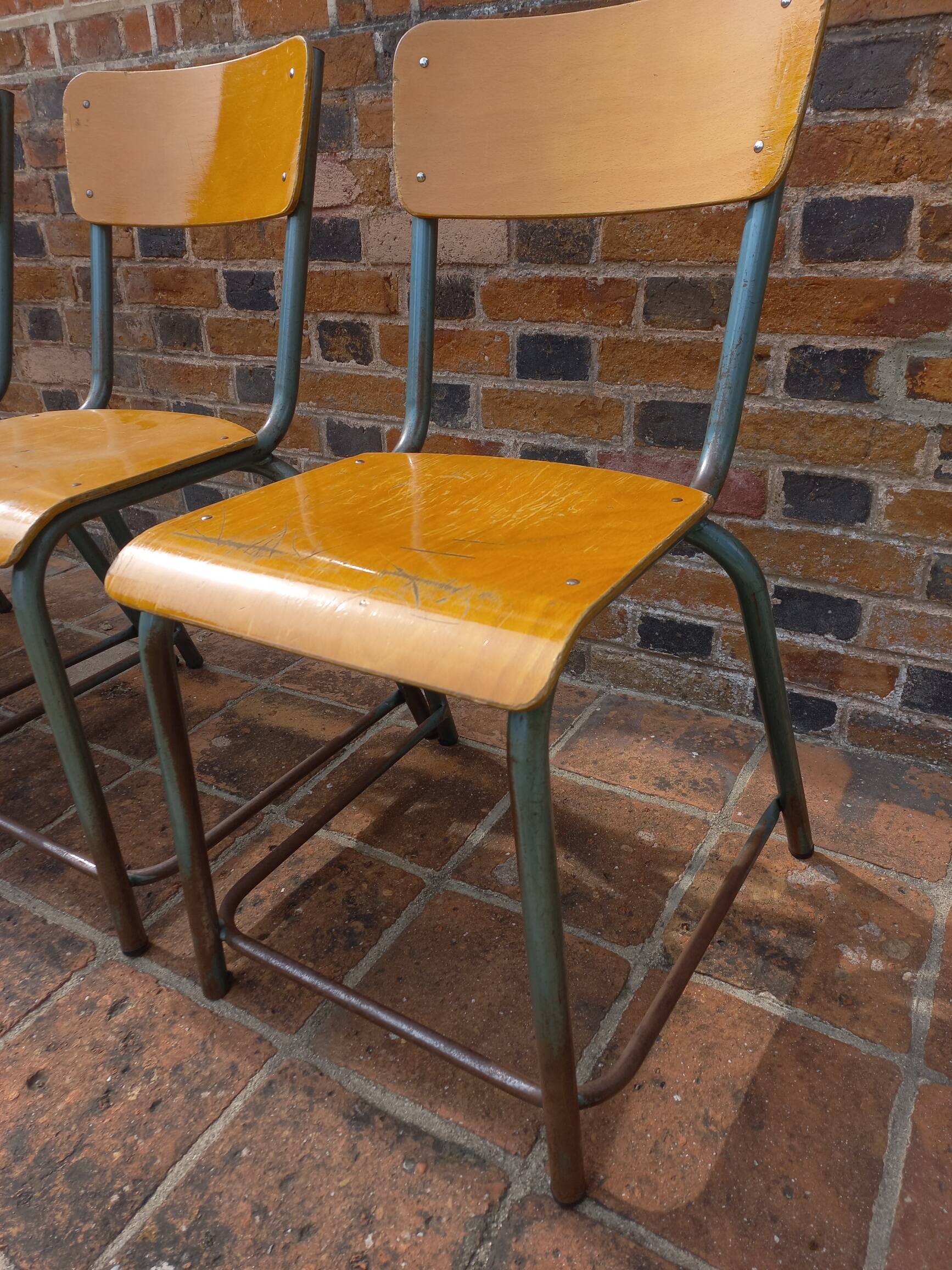 6 vintage school chairs