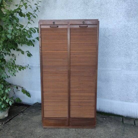 File cabinet, double curtain cabinet