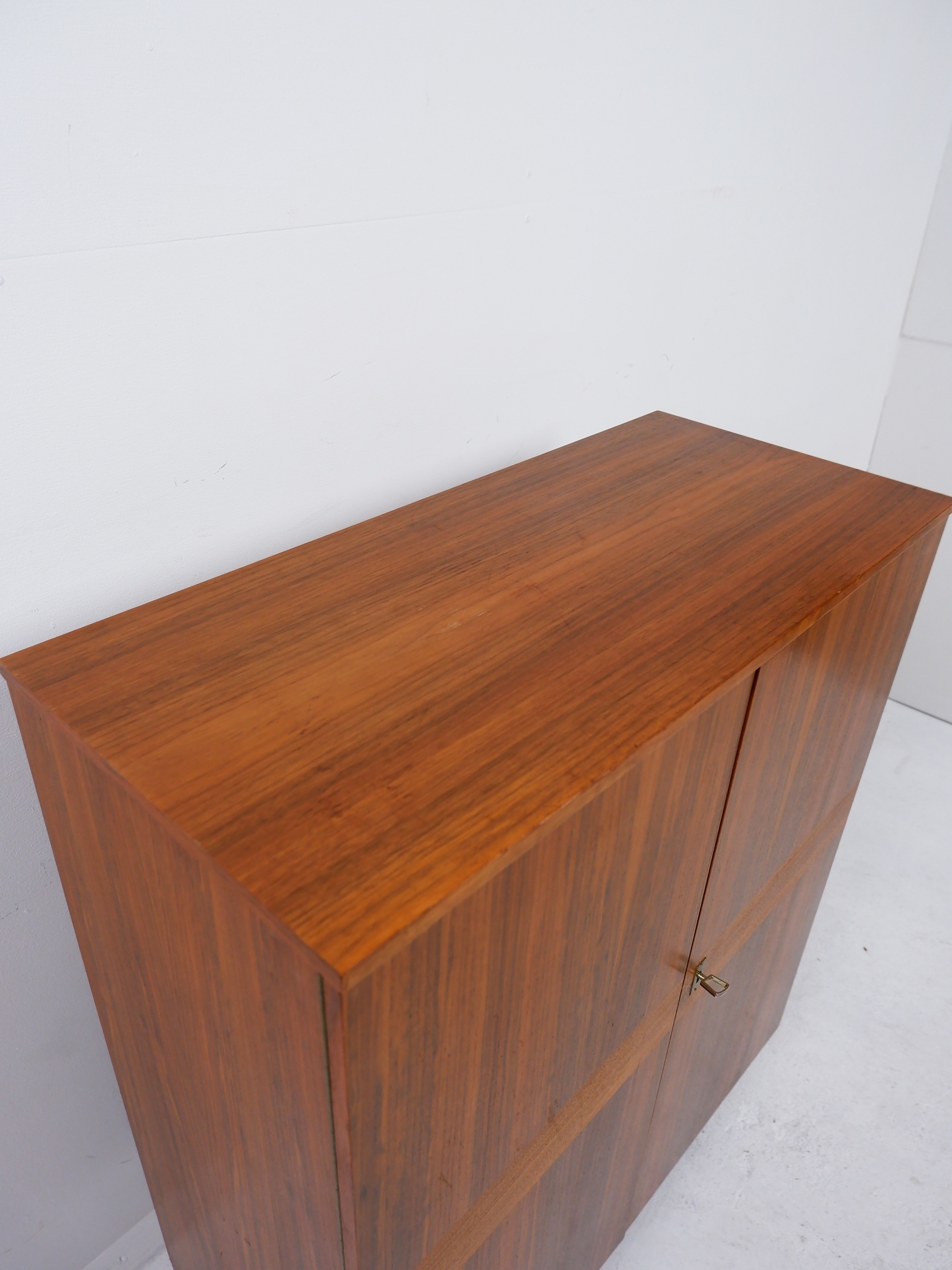 Cabinet vintage années 1960