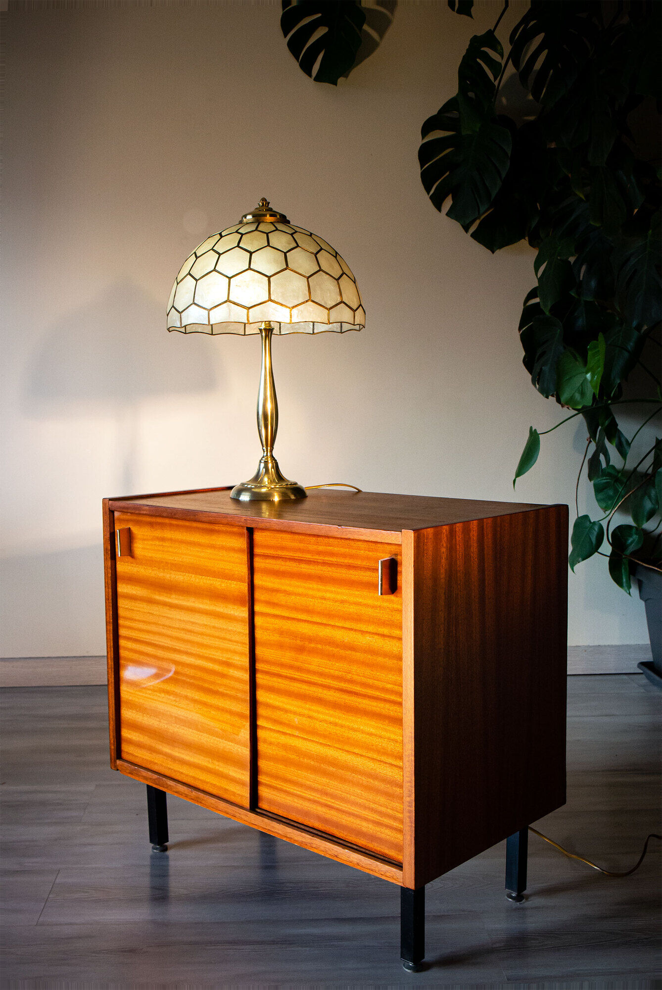 Brass and mother-of-pearl lamp 1960-70