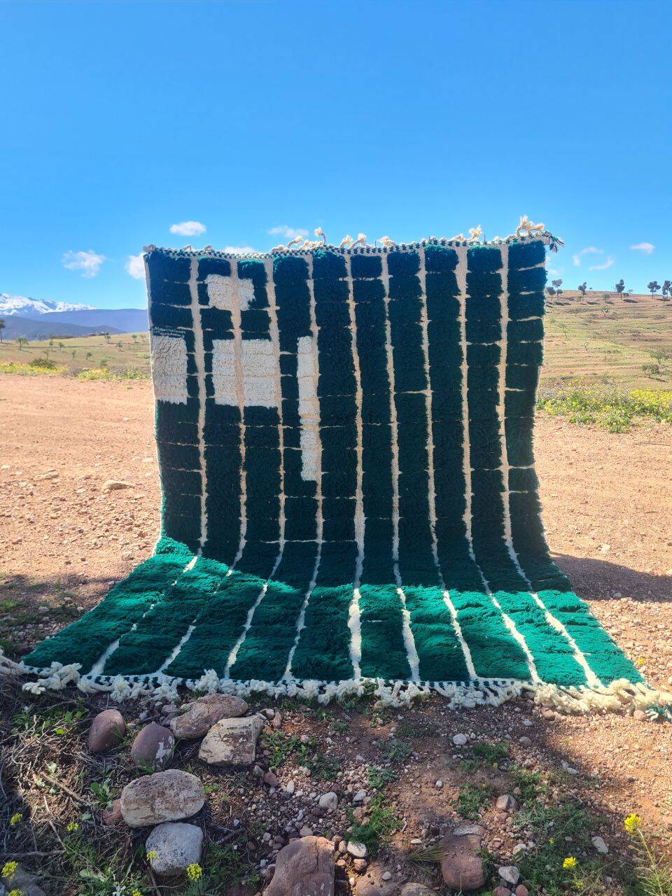 Handmade wool Berber rug 300X200 cm