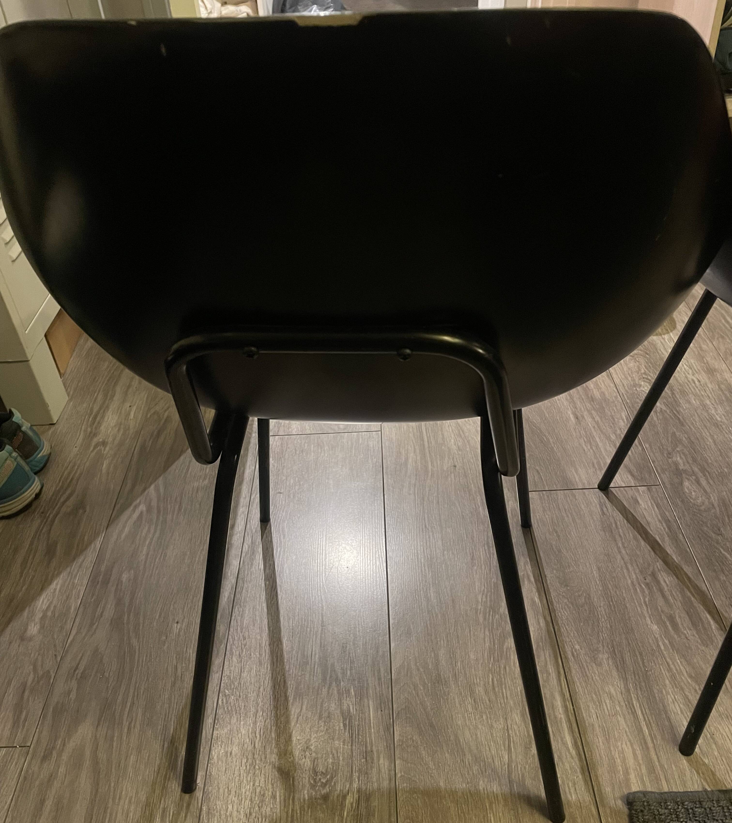 3 Shell chairs Pierre Guariche – Reissue Maisons du Monde – Black