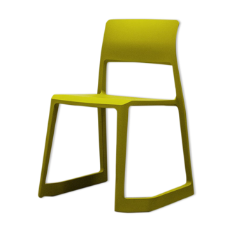 Vitra tip ton yellow-green reclining chair