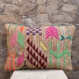 Handmade Moroccan Kilim cushion cover: Bohemian decorative cushion