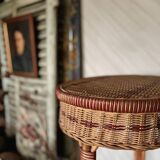 Rattan saddle