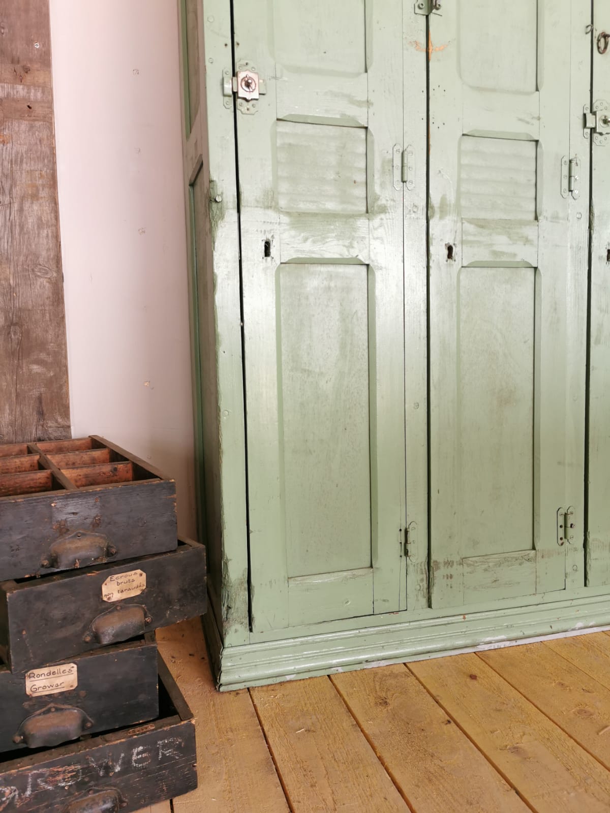 4-seater wood factory