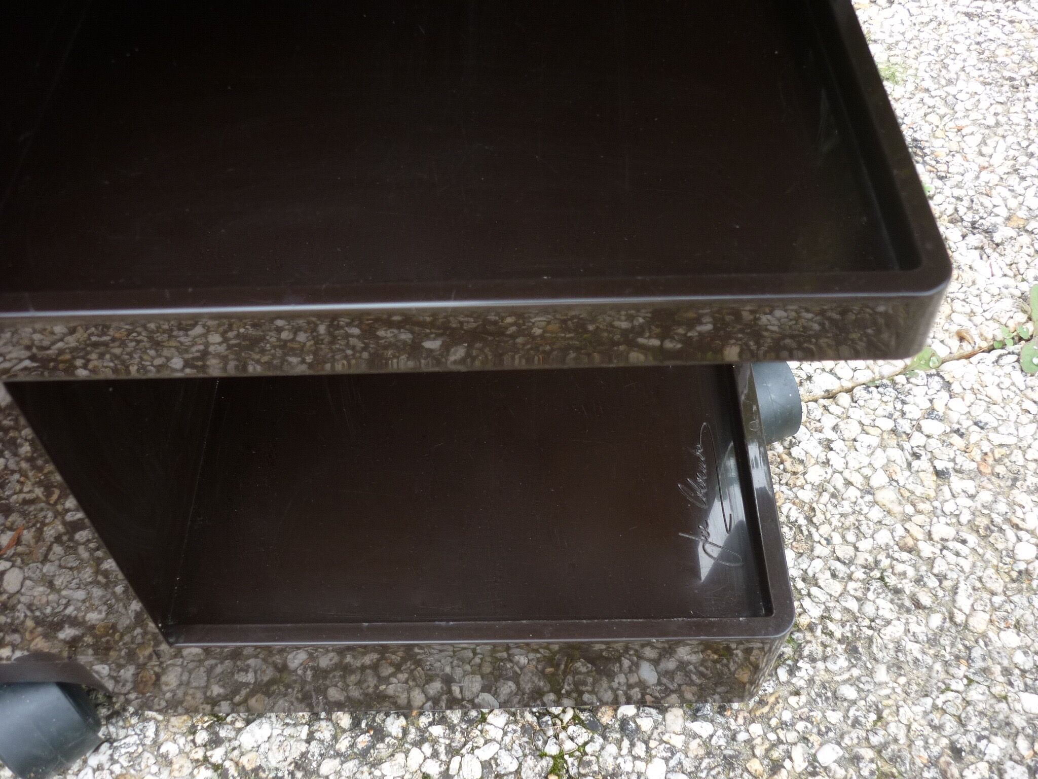 Boby dessert brown design Joe Colombo