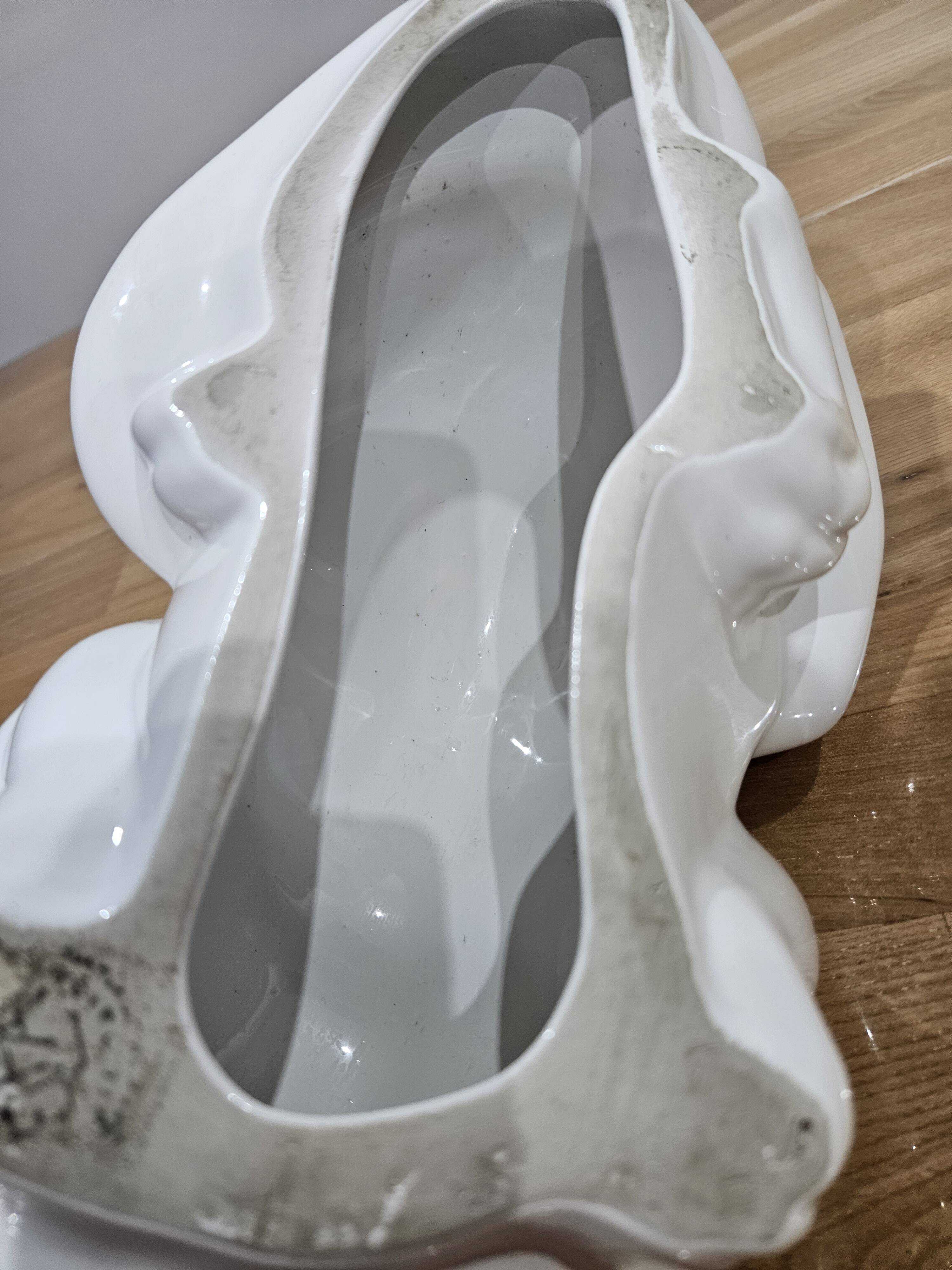 Elpa Alcobaca Portugal Ceramic White Cat Blue Glass Eyes, 1980s