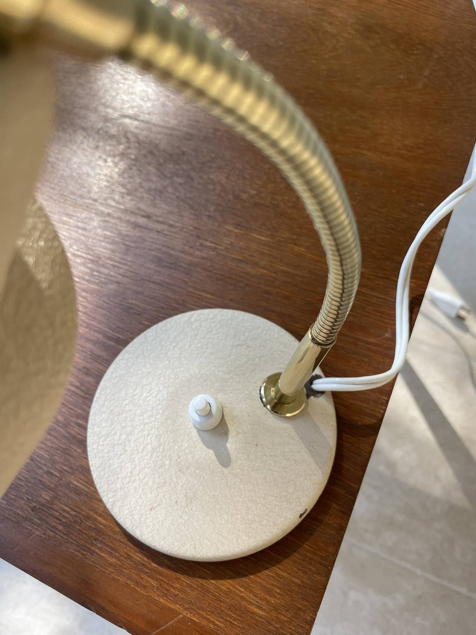 70' Aluminor metal desk lamp