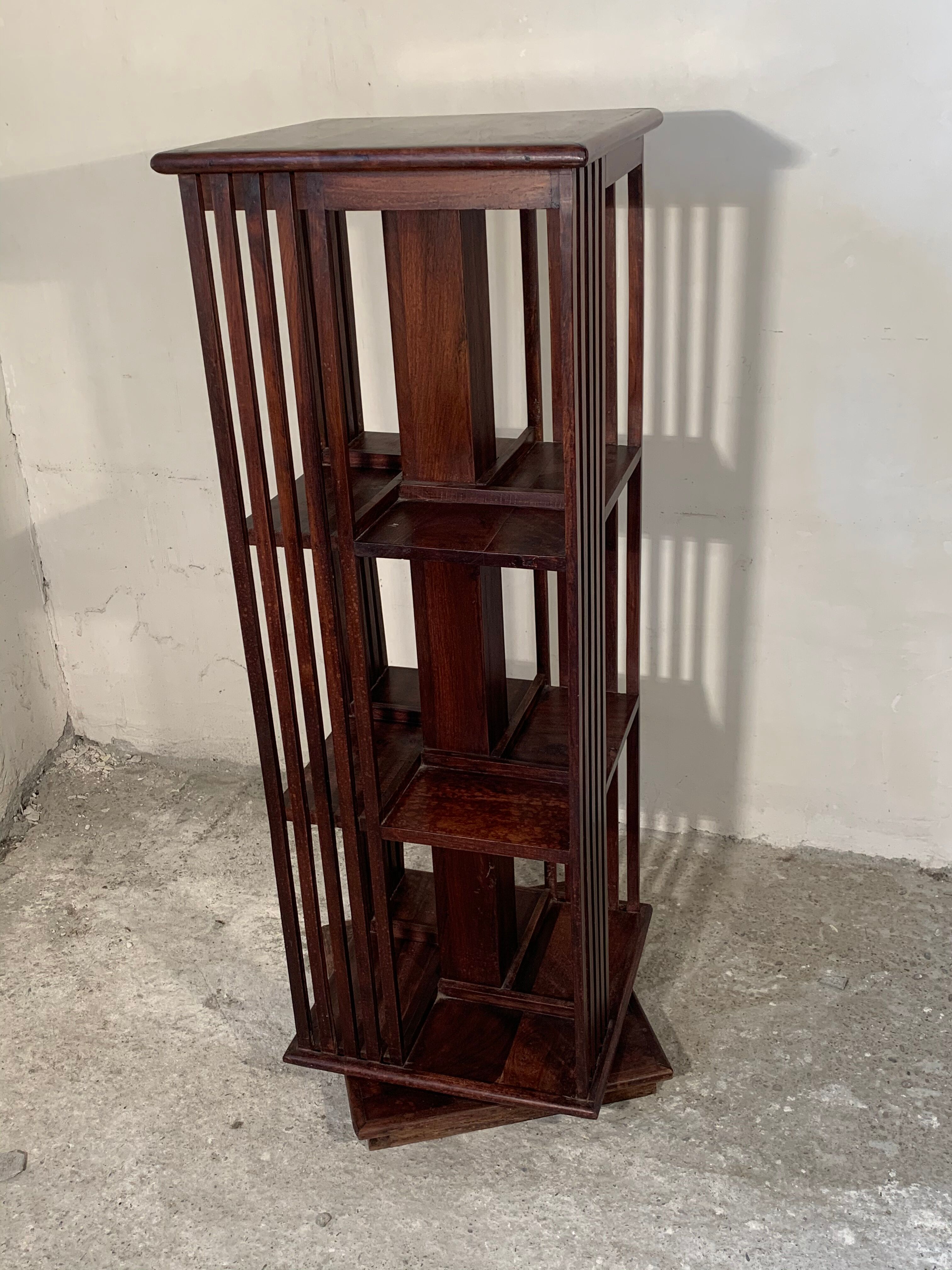 Mahogany revolving bookcase large model early twentieth century
