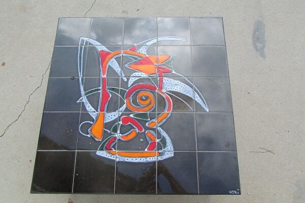 Square coffee table signed adri