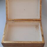 Golden and beige Venetian wooden box