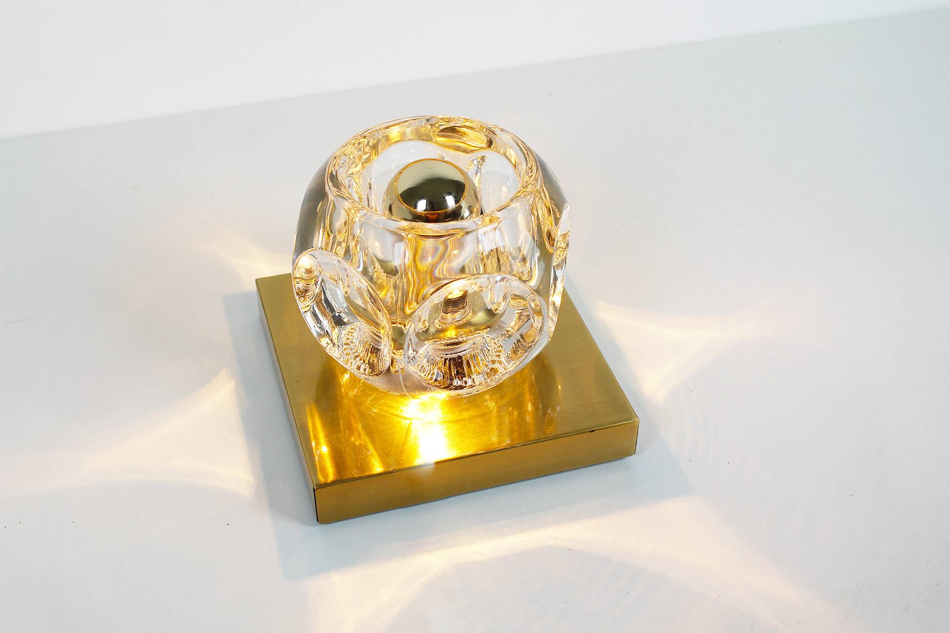 Paire d'appliques lourdes en verre glacé par Peill & Putzler, Allemagne, années 1970
