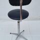 Tabouret vintage réglable avec dossier piètement chromé 4 branches
