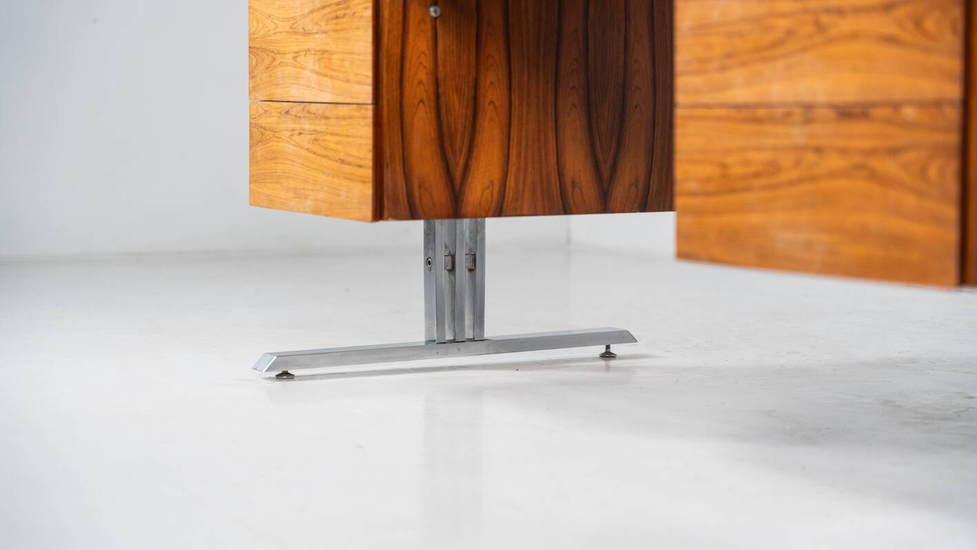 Bureau moderne du milieu du siècle en bois et chrome, Italie, années 1970