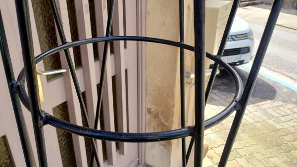 Portemanteau Roger Feraud