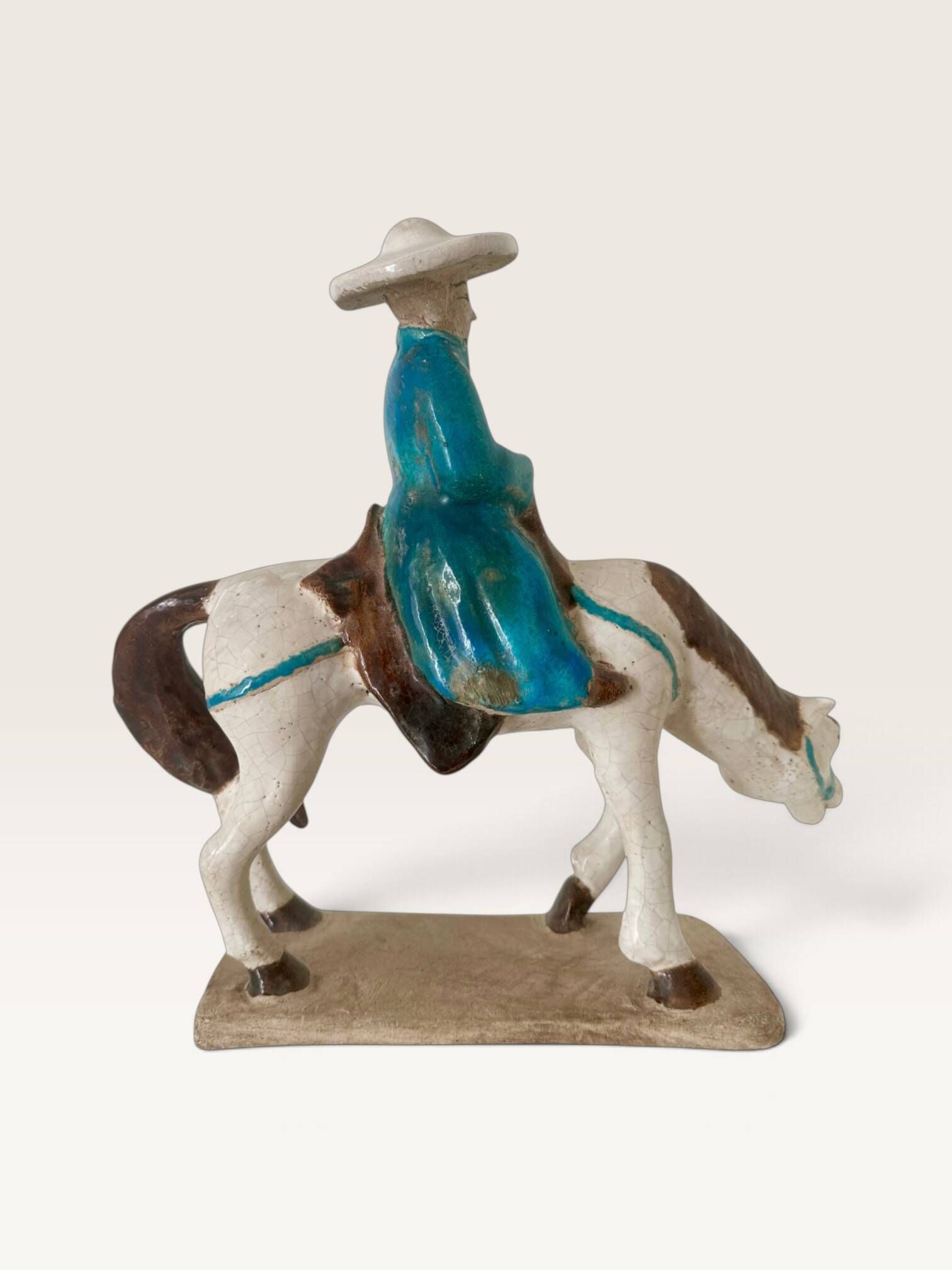 Cheval et cavalier chinois en terre cuite émaillée, XXe
