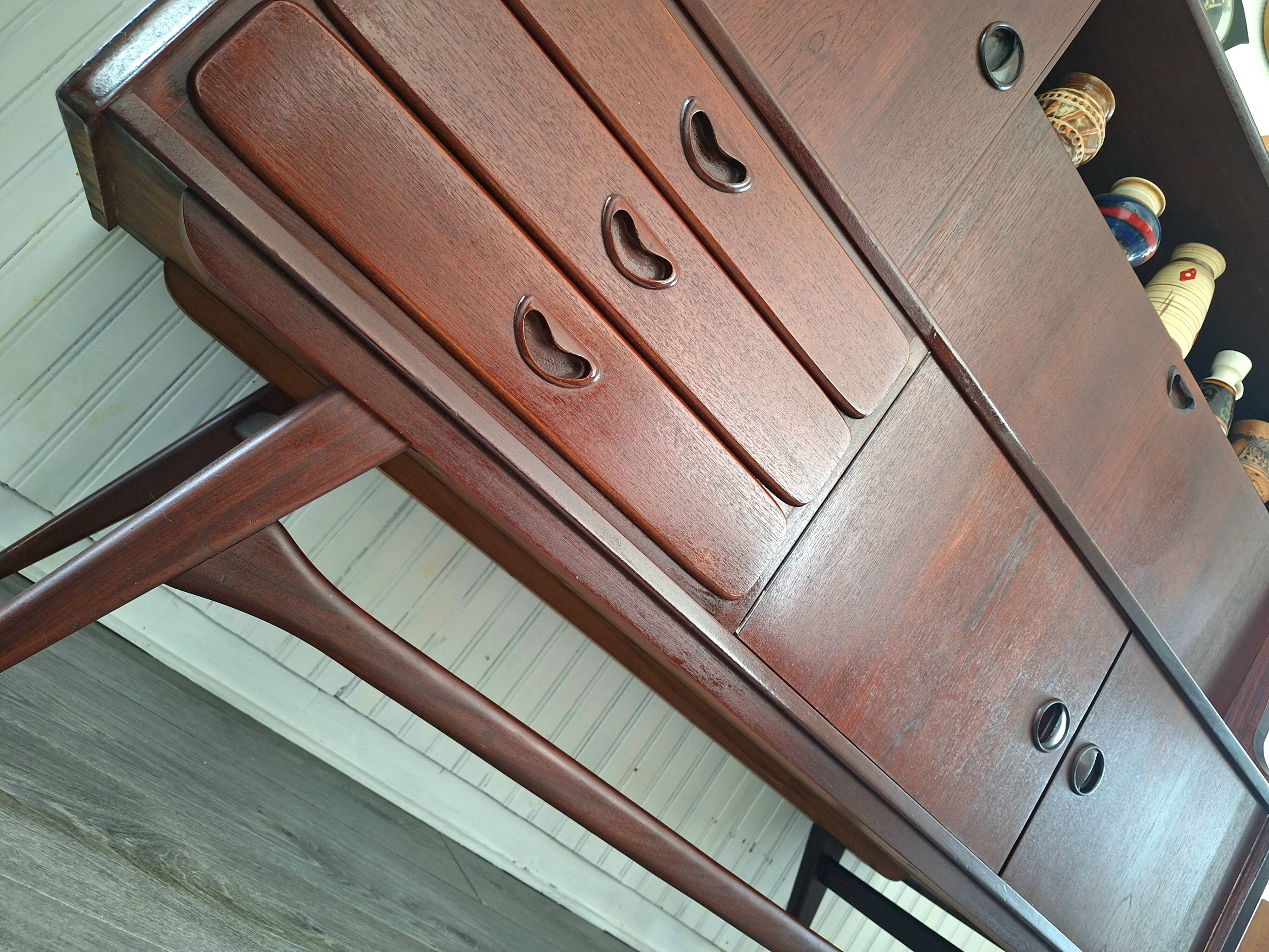 Vintage enfilade Louis van Teeffelen for Wébé, secret buffet cabinet.