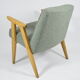 Fauteuil 366,  J. Chierowski, bois de chêne, vert