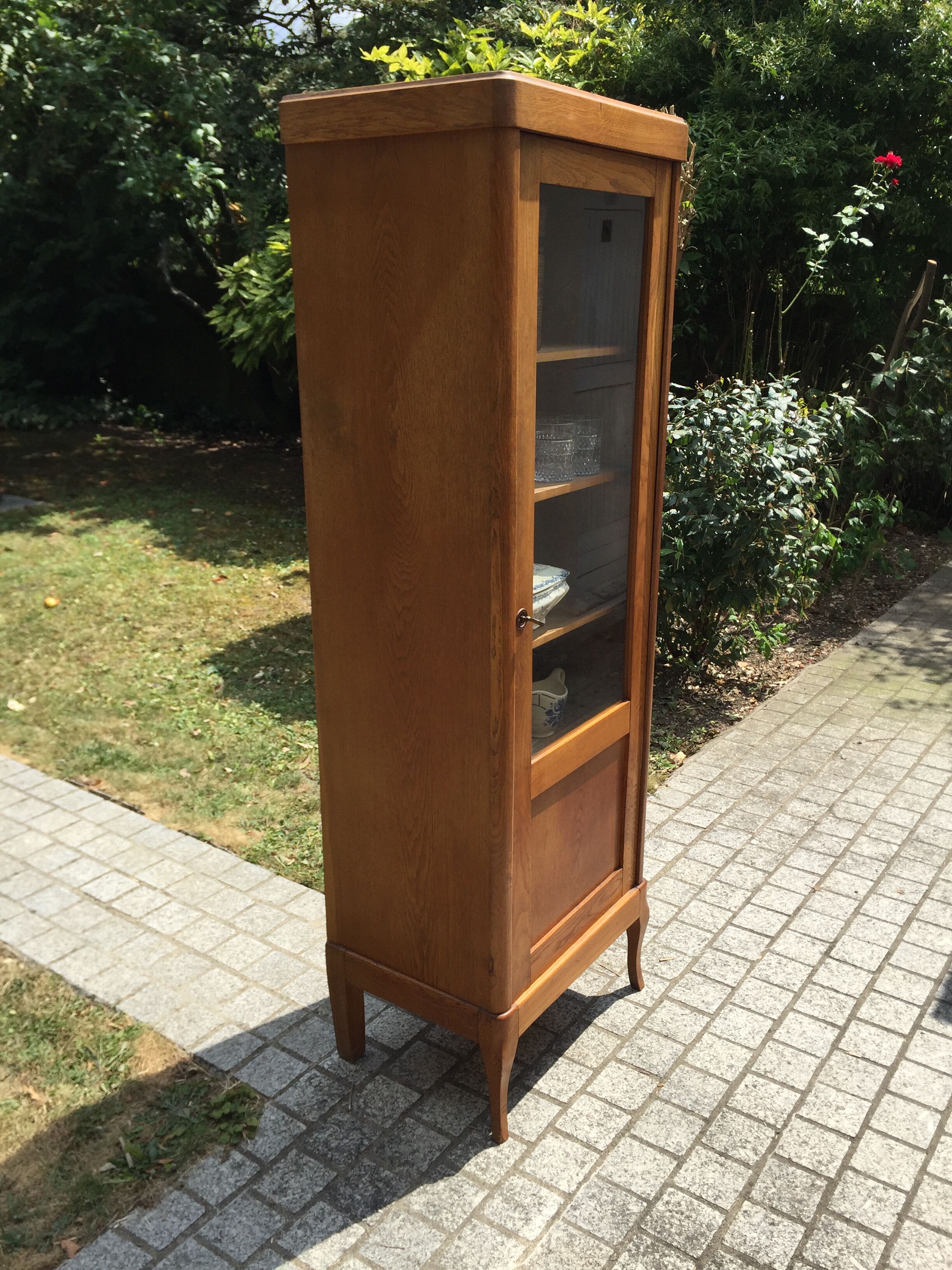 Cabinet with showcase vintage 1960 hosier