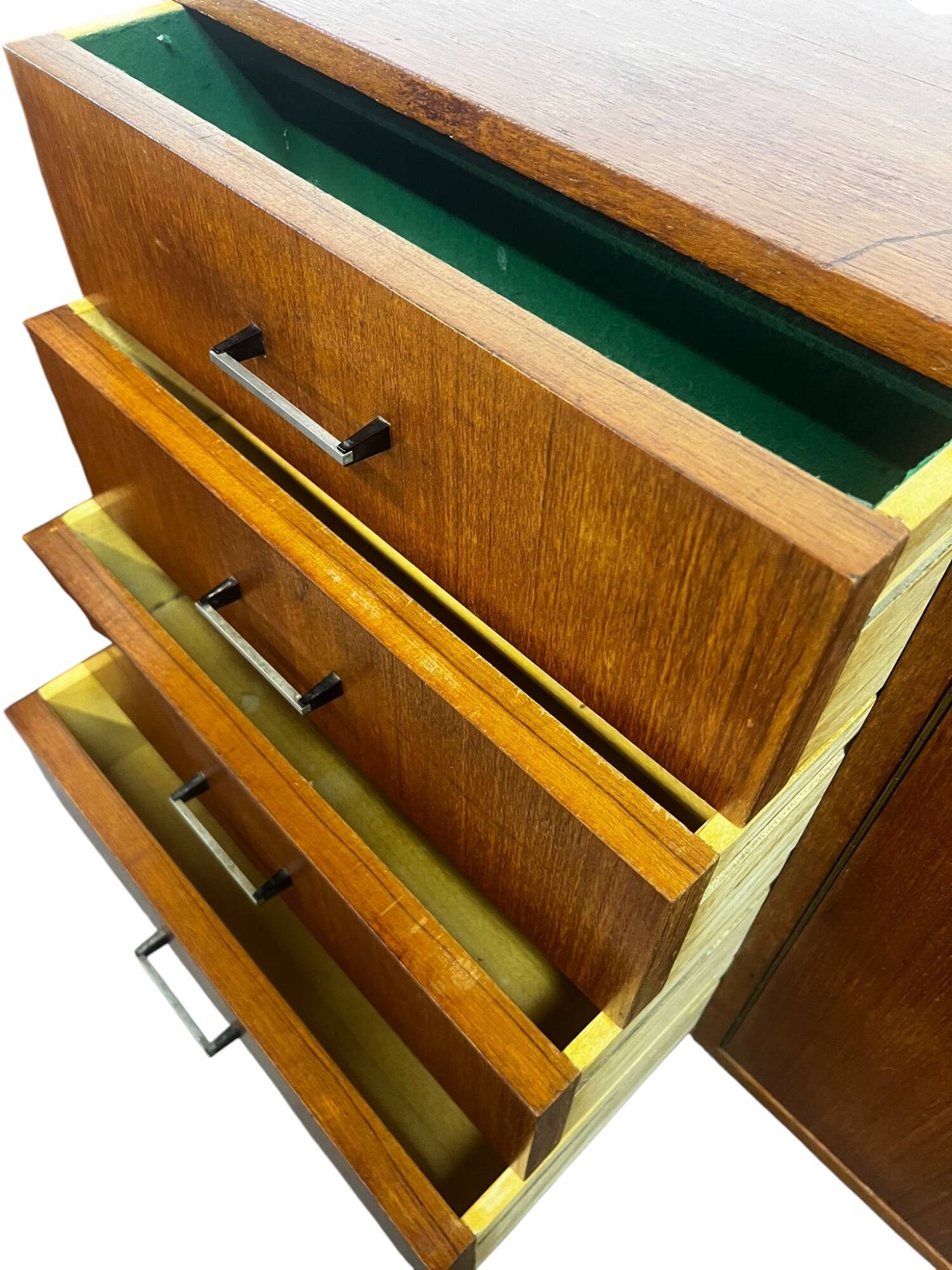 Buffet / armoire / buffet vintage XL en bois